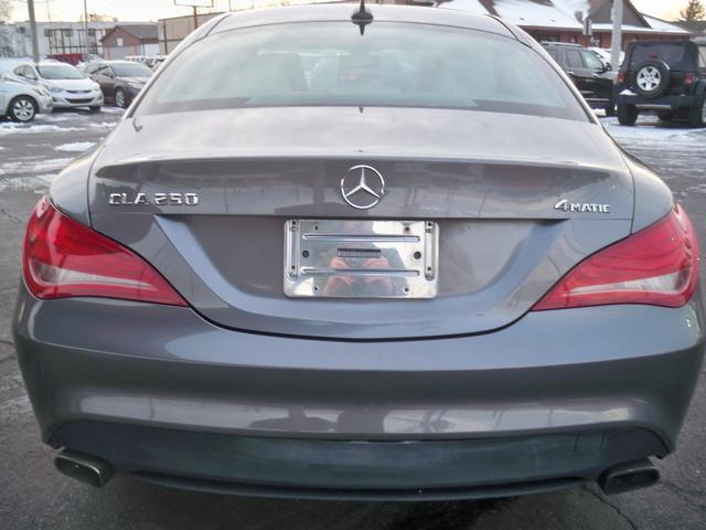 Used 2014 Mercedes-Benz CLA 250 4dr Sdn CLA 250 4MATIC image 4
