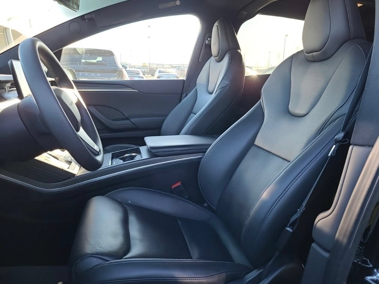 Used 2023 Tesla Model X Plaid AWD/4WD image 9