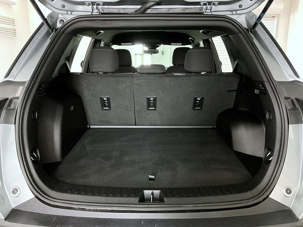 Certified 2025 Chevrolet Equinox LT image 21