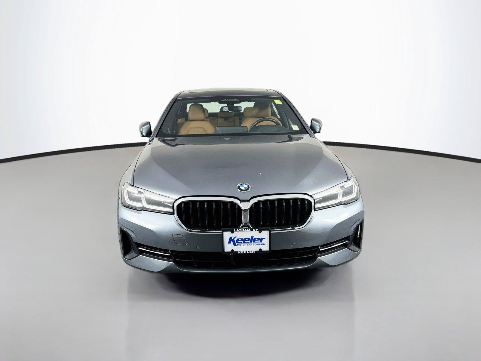 Used 2021 BMW 530i xDrive w/ Premium Package AWD/4WD image 9