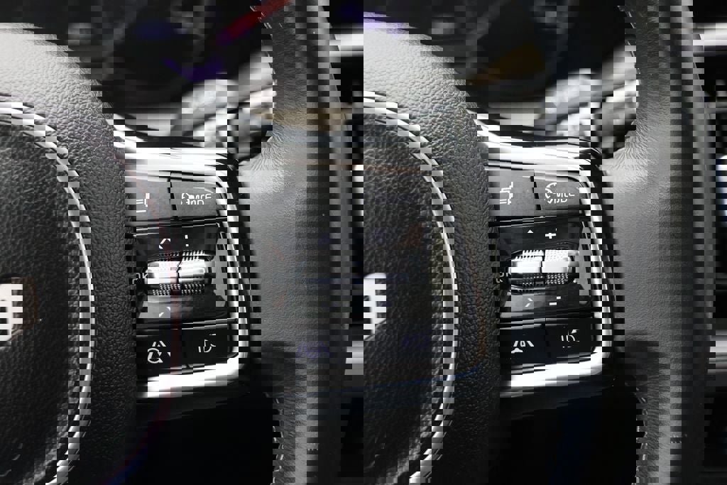 Used 2023 Kia Sorento S image 20