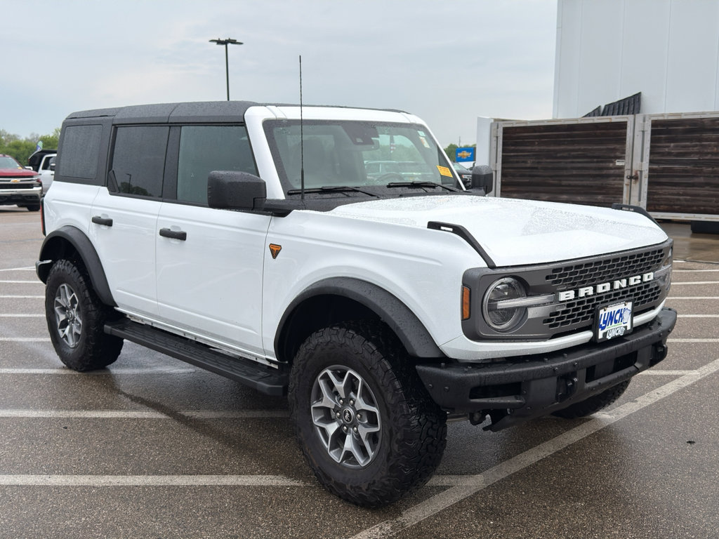 Used 2024 Ford Bronco Badlands AWD/4WD image 8