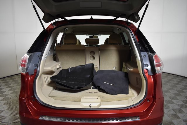 Used 2015 Nissan Rogue SV image 28