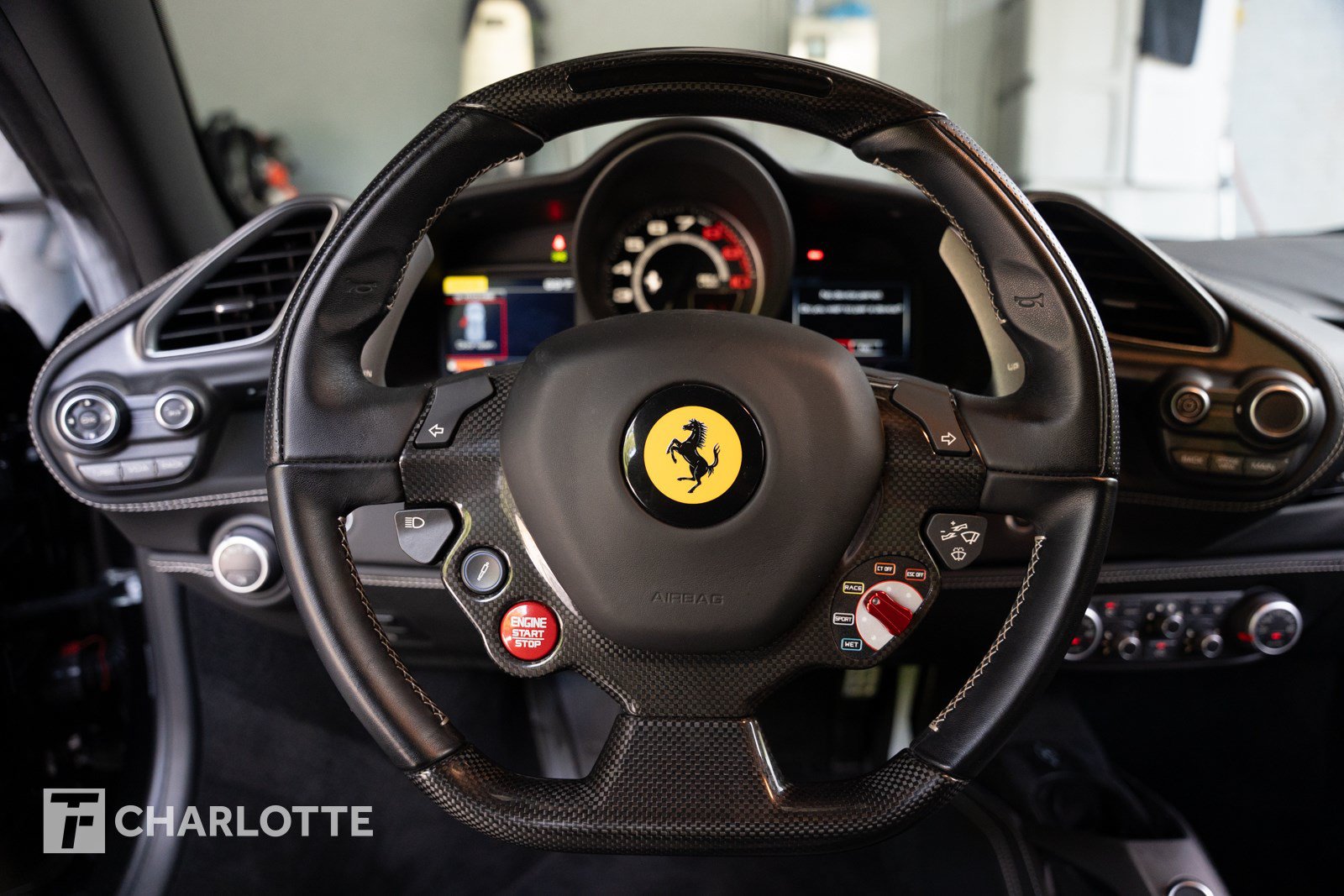Used 2019 Ferrari 488 GTB RWD image 22