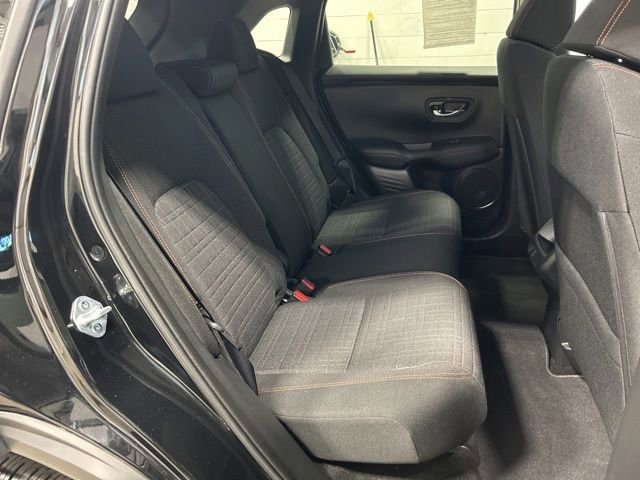 Certified 2025 Honda HR-V Sport image 19