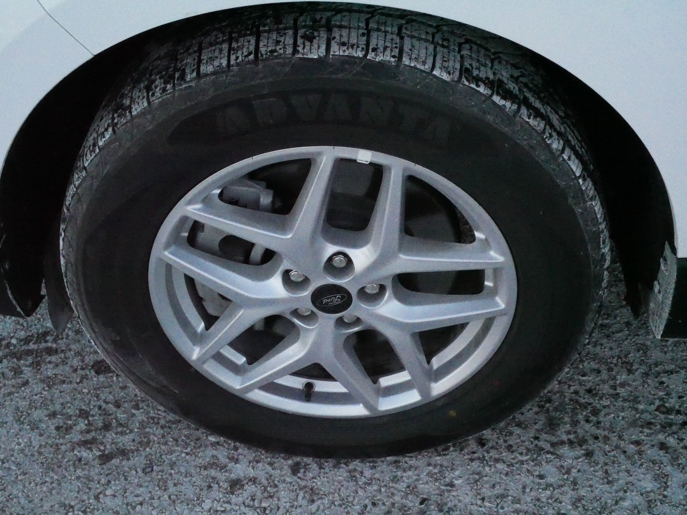 Used 2023 Ford Edge SEL image 15