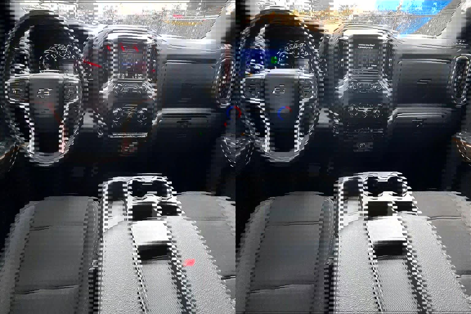 Used 2021 Chevrolet Silverado 1500 RST w/ LPO, Dark Essentials Package image 14