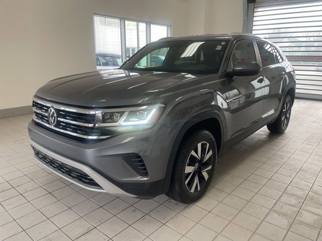 Certified 2023 Volkswagen Atlas Cross Sport SE image 1
