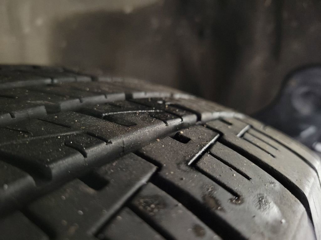 Used 2021 Toyota Highlander XLE image 11