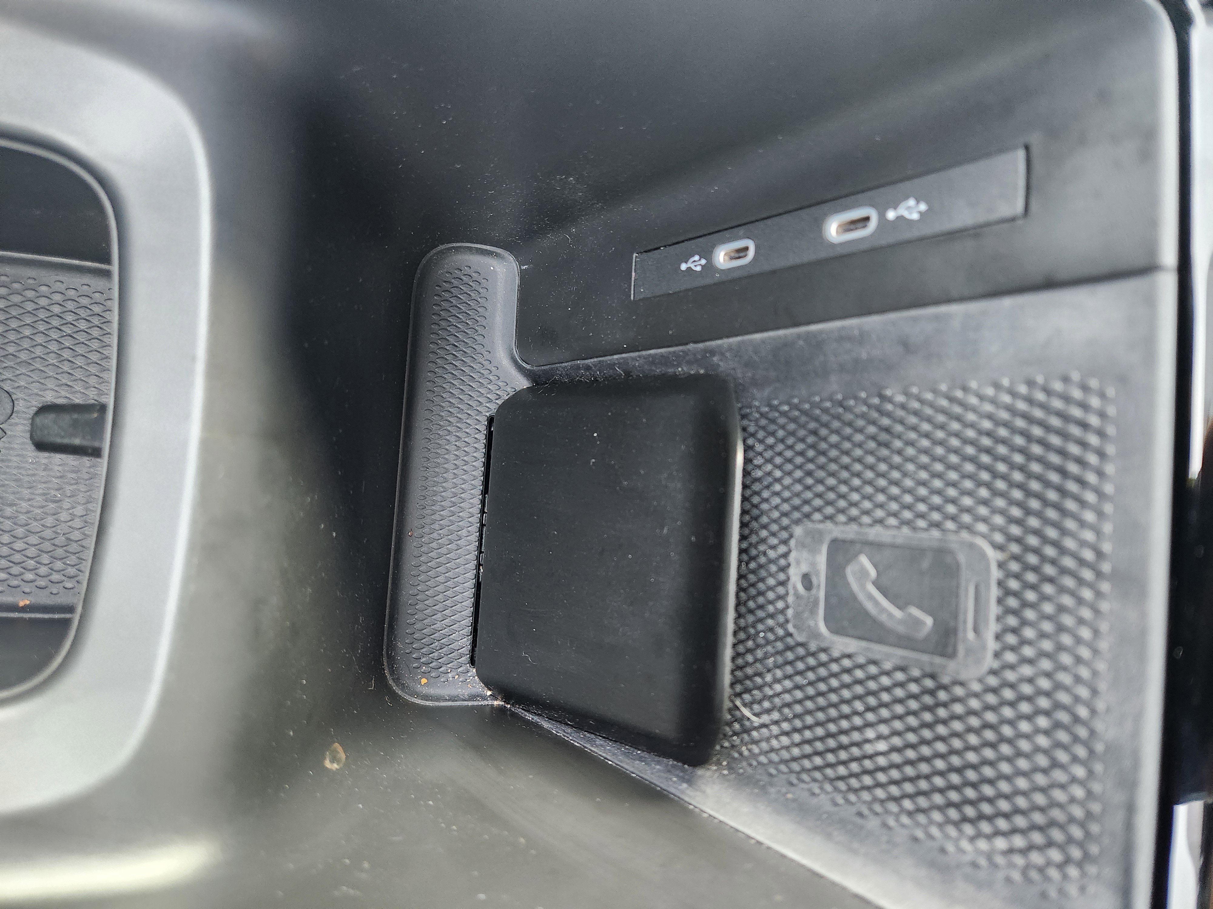 Certified 2023 Volkswagen ID.4 Pro image 32