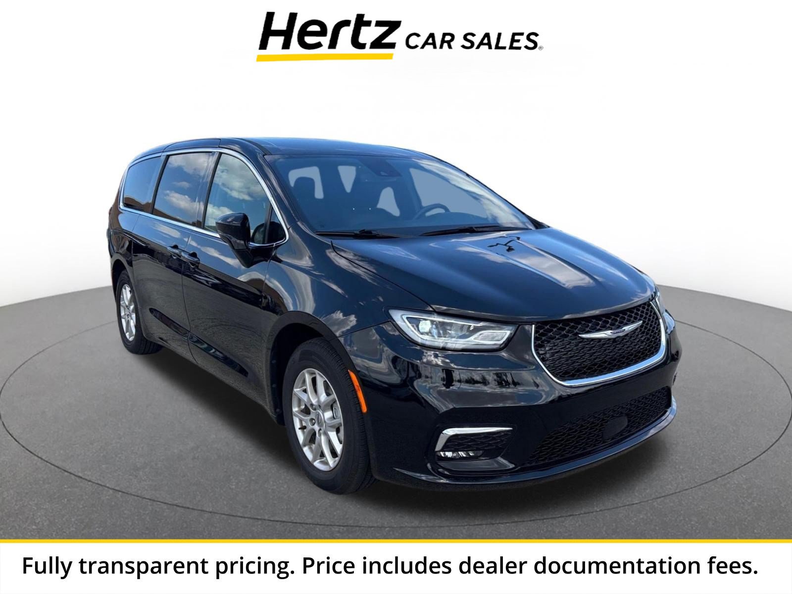 Used 2025 Chrysler Pacifica Select FWD image 1