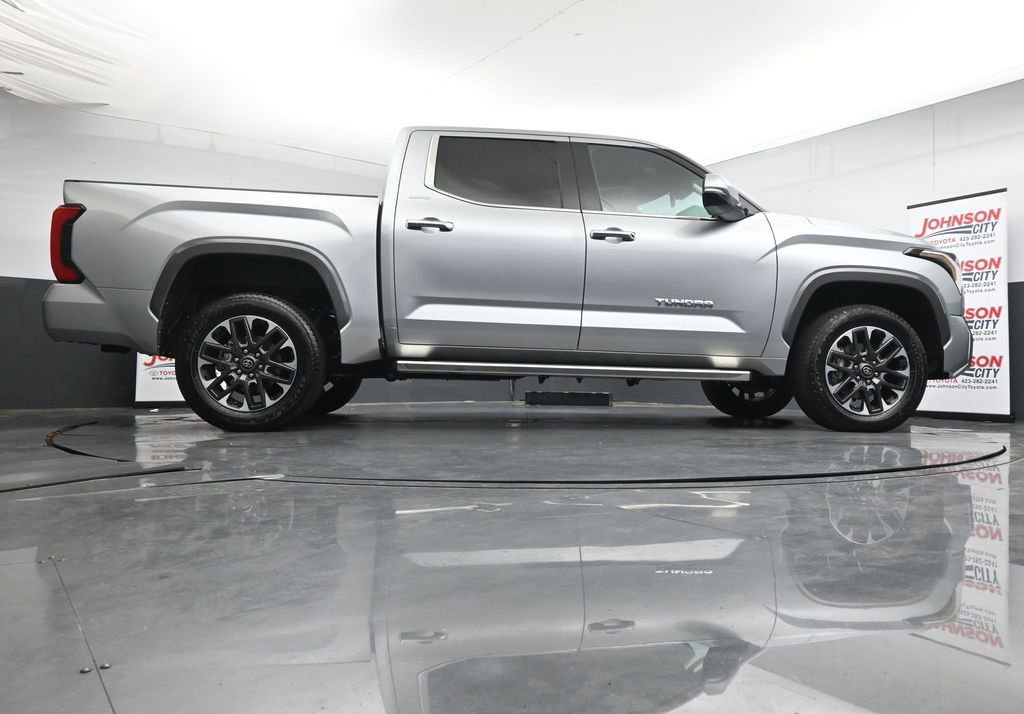 Used 2026 Toyota Tundra Limited AWD/4WD image 38