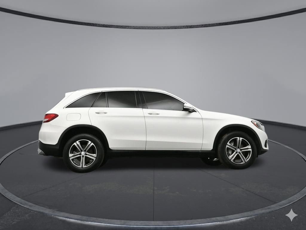 Used 2016 Mercedes-Benz GLC 300 image 42