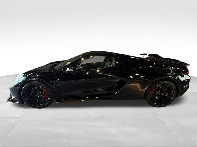 Used 2025 Chevrolet Corvette Z06 w/ Z07 Performance Package RWD video 2