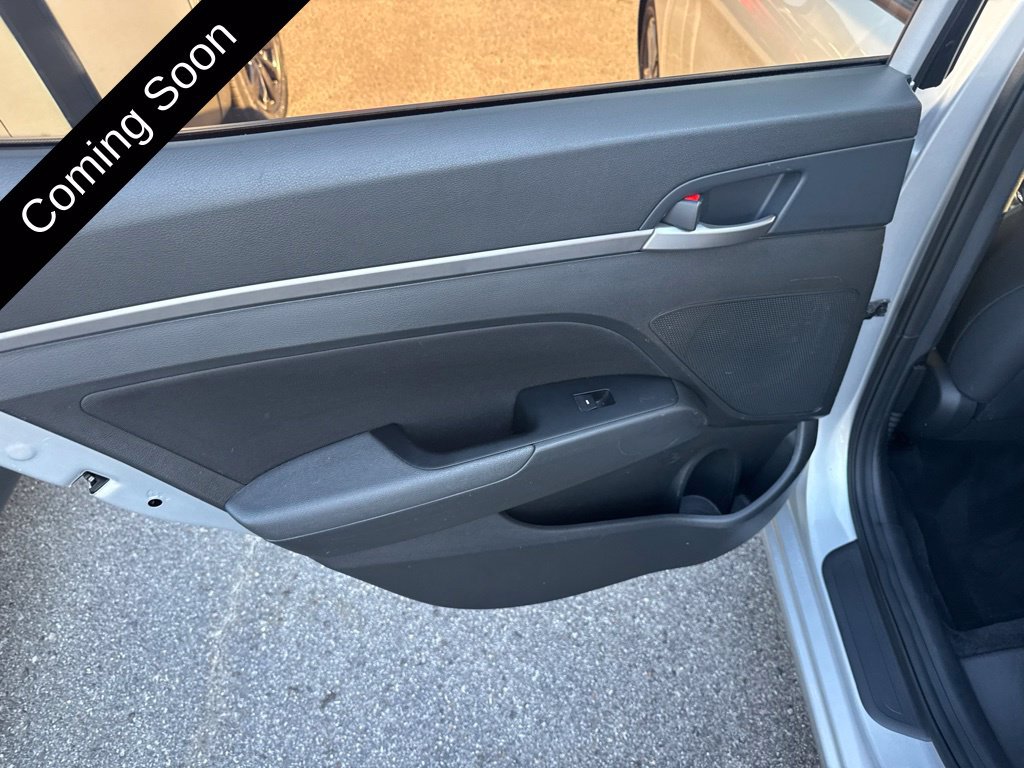 Used 2018 Hyundai Elantra SEL FWD image 48