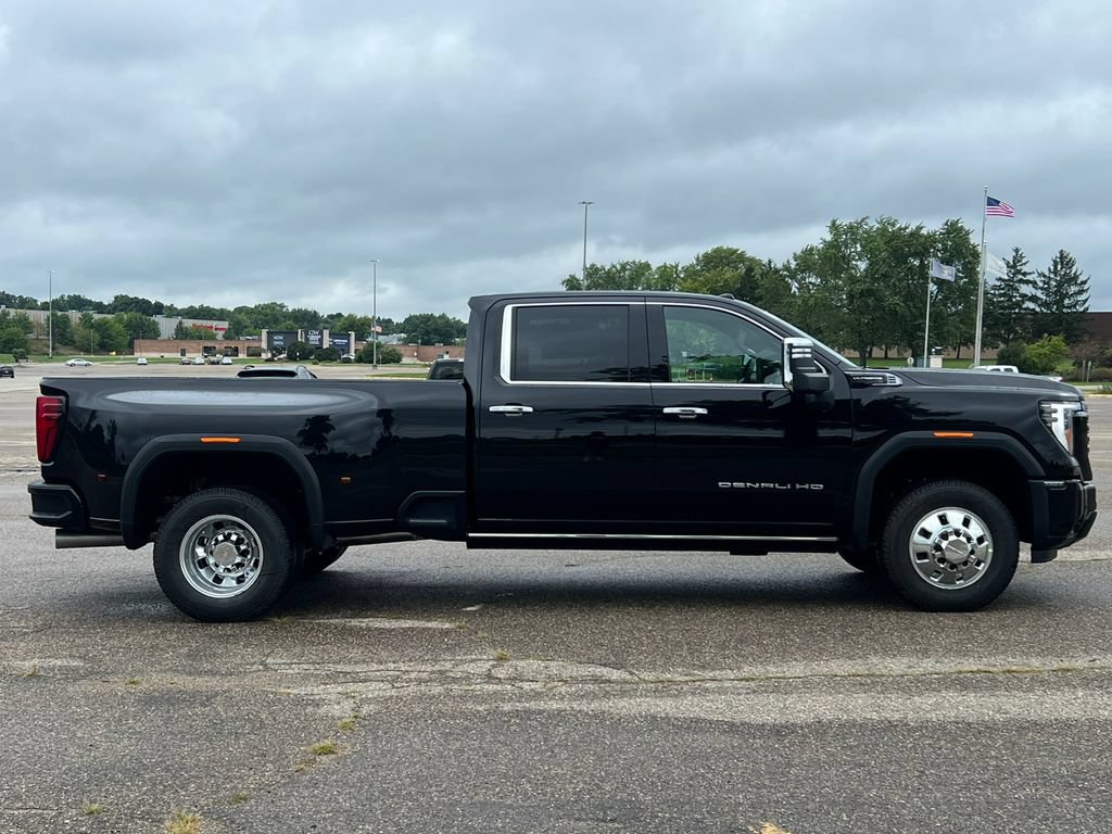 New 2026 GMC Sierra 3500 Denali Ultimate AWD/4WD image 47