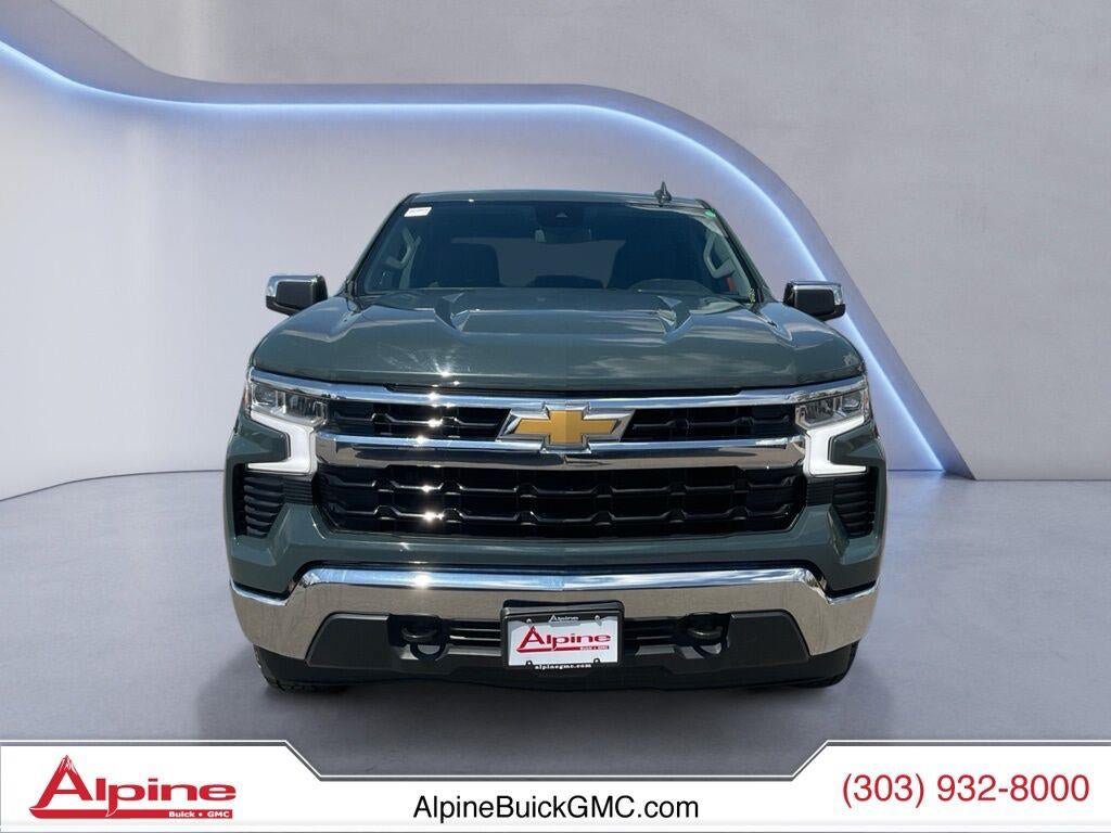 Used 2025 Chevrolet Silverado 1500 LT AWD/4WD image 8