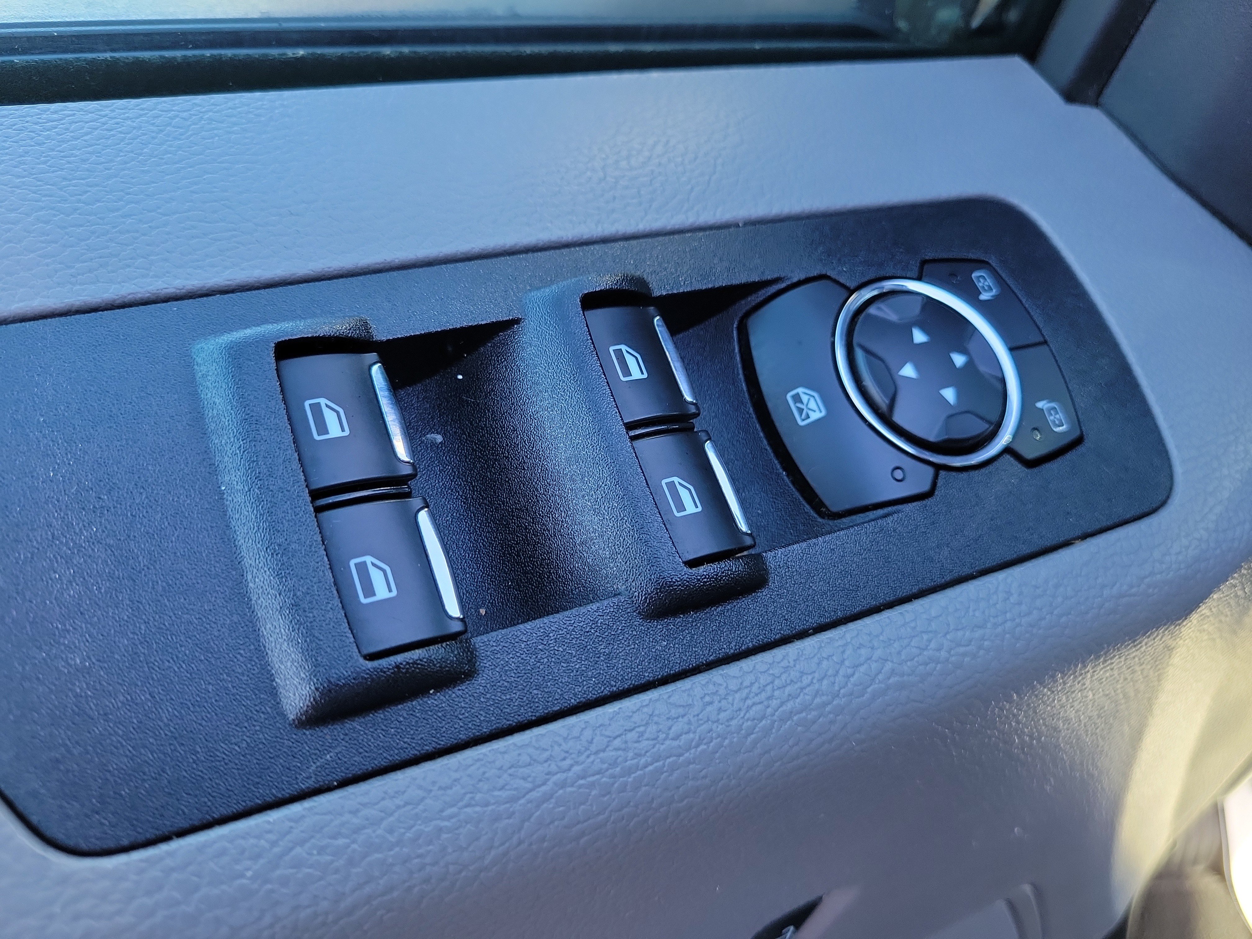 Used 2020 Ford F150 XLT w/ Equipment Group 302A Luxury AWD/4WD image 19