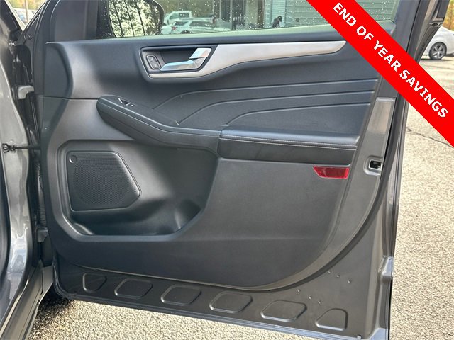 Certified 2021 Ford Escape SE w/ SE Sport Appearance Package image 14