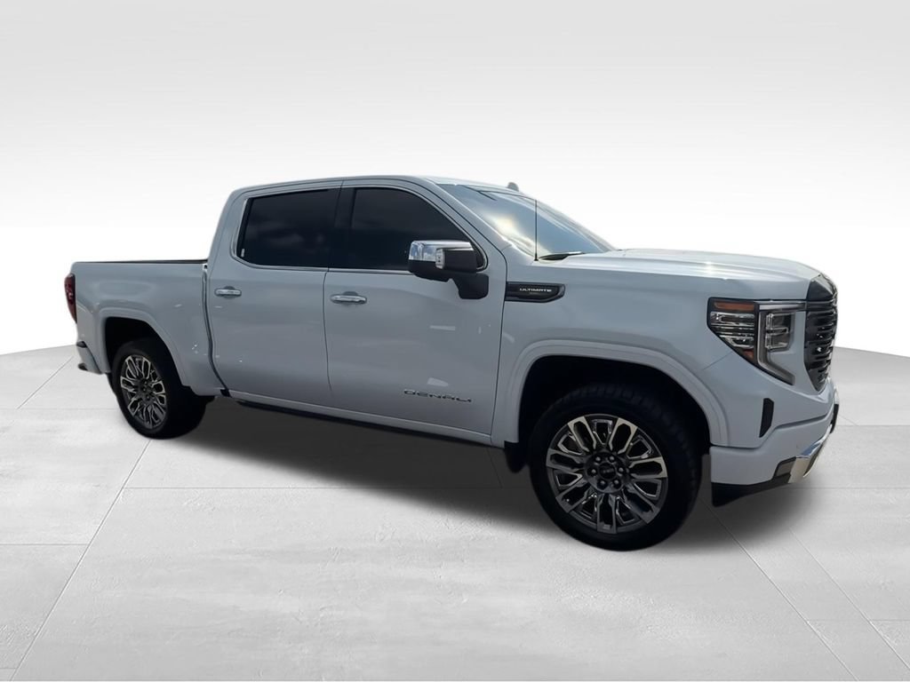 Used 2026 GMC Sierra 1500 Denali Ultimate AWD/4WD image 3