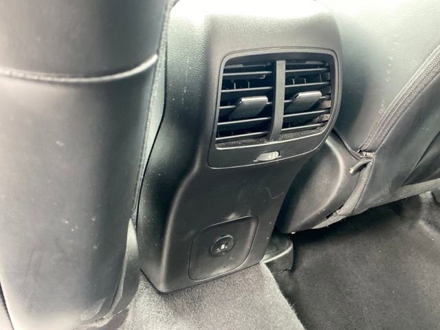 Used 2023 Ford Escape Platinum AWD/4WD image 19