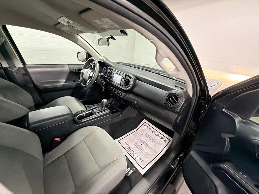 Used 2017 Toyota Tacoma SR w/ SR Convenience Package image 25