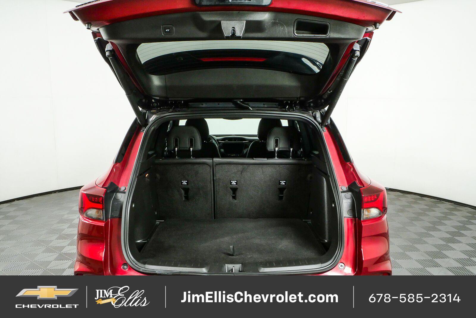 Used 2022 Chevrolet TrailBlazer RS w/ Sun and Liftgate Package FWD image 30