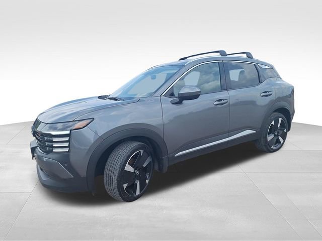 Certified 2025 Nissan Kicks SR FWD image 4