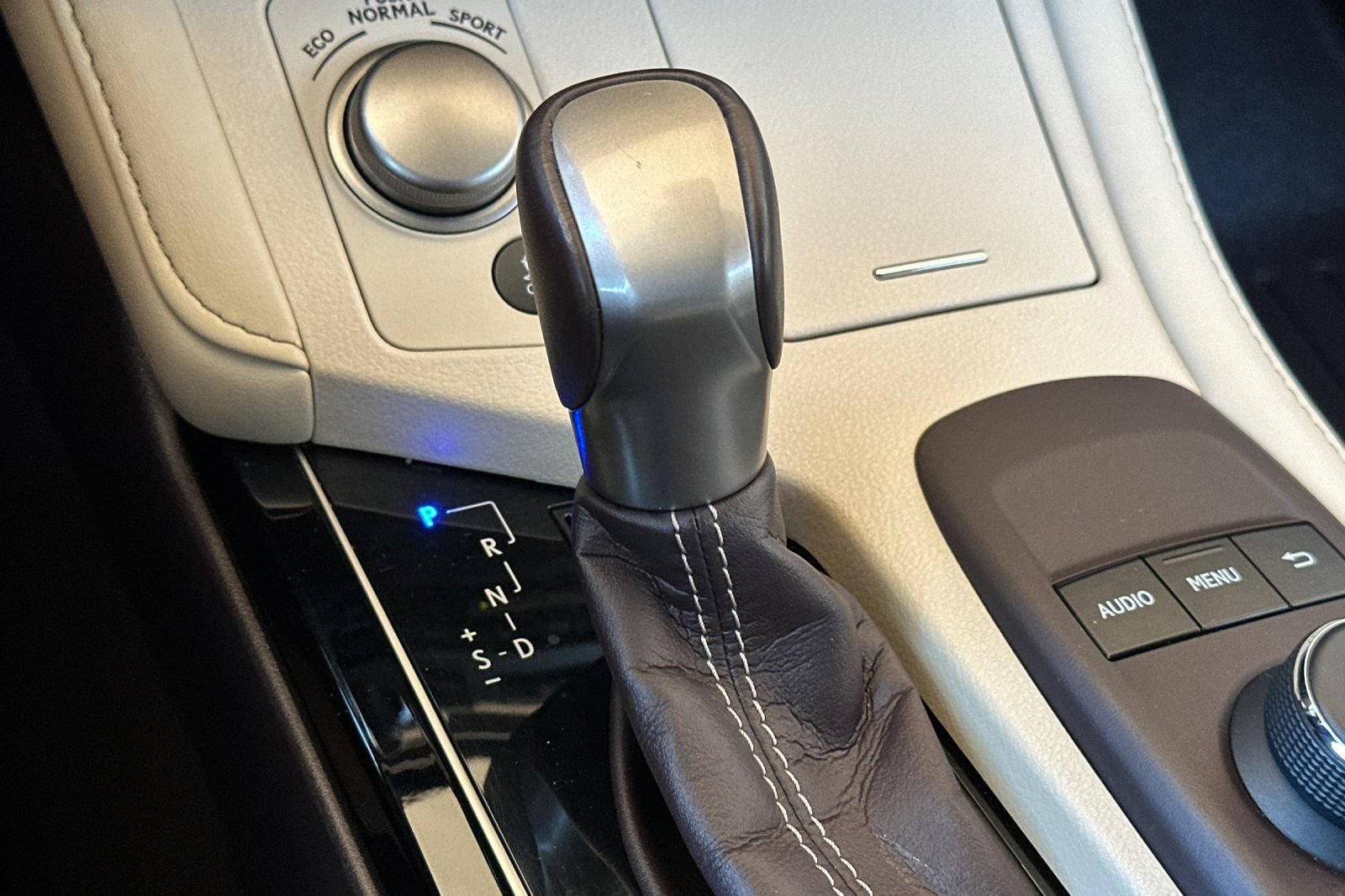 Used 2018 Lexus ES 350 w/ Premier Package FWD image 21