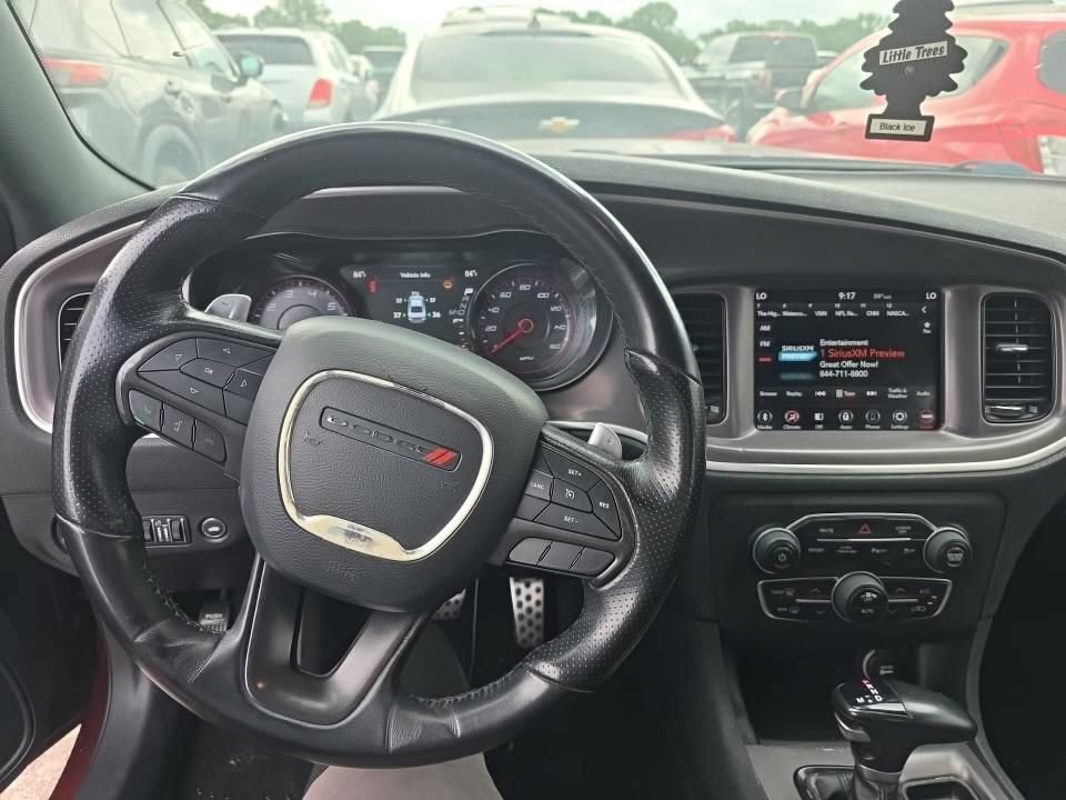 Used 2019 Dodge Charger R/T w/ Blacktop Package RWD image 9
