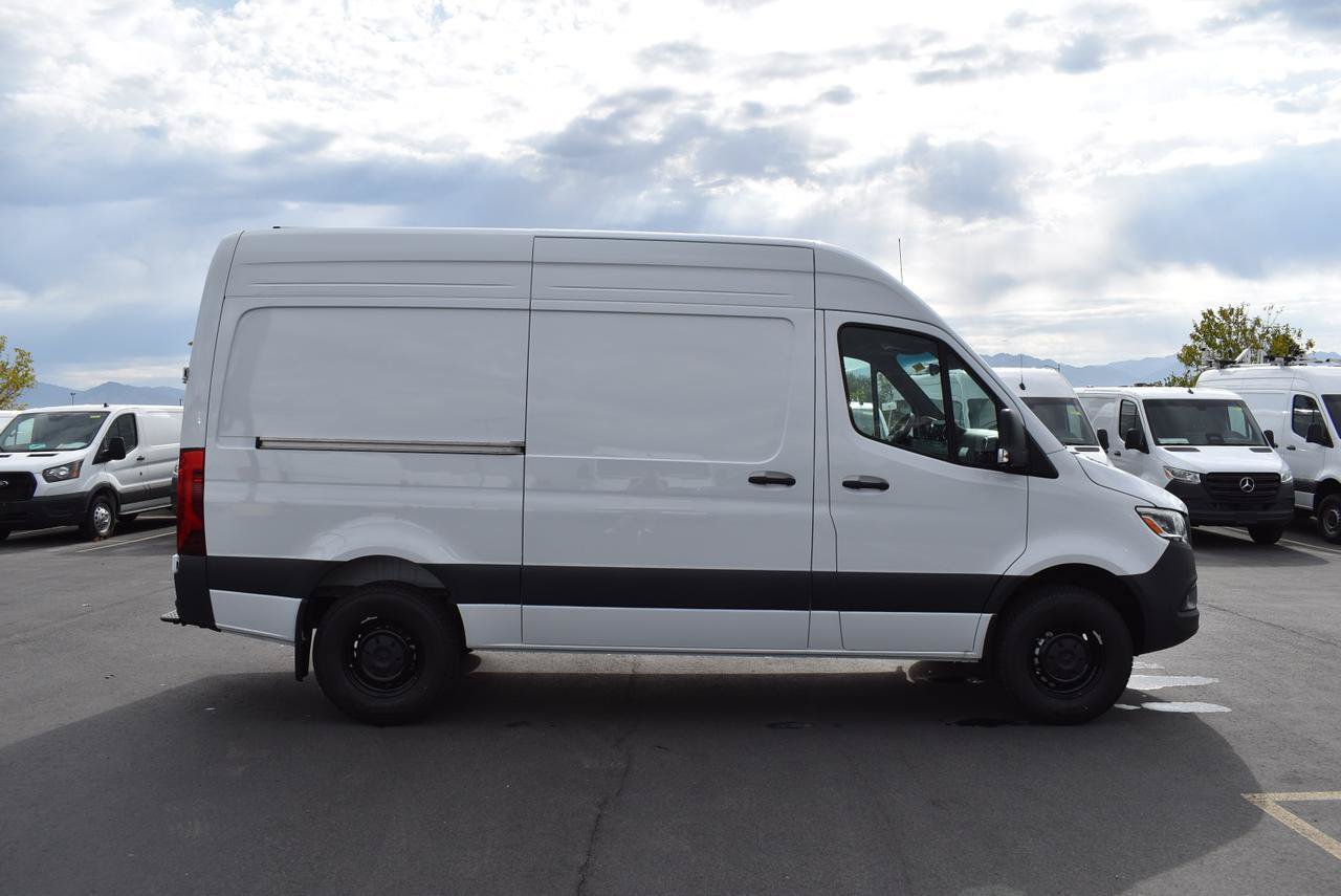 New 2025 Mercedes-Benz Sprinter 2500 image 4