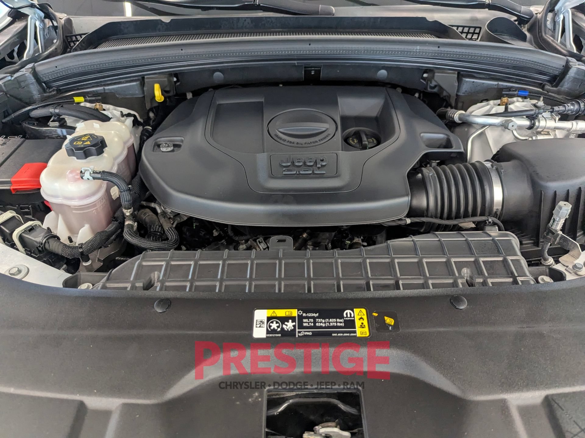Used 2022 Jeep Grand Cherokee Summit AWD/4WD image 35