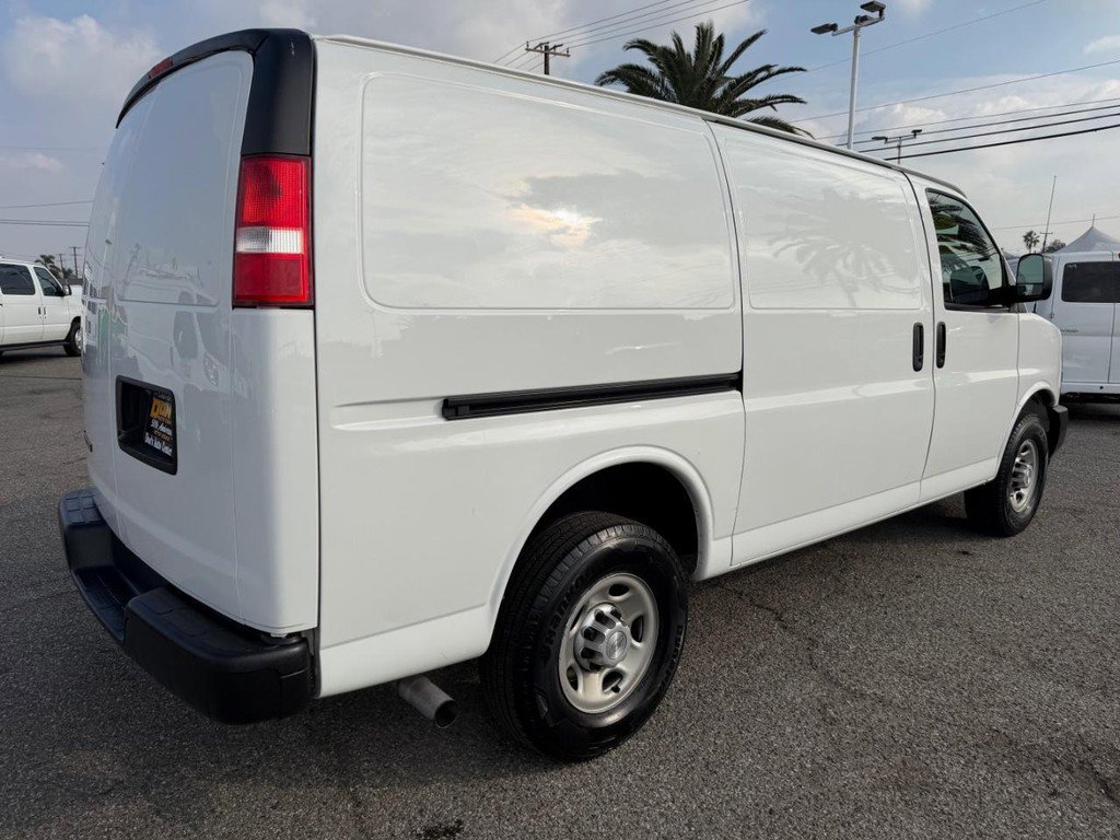 Used 2019 Chevrolet Express 2500 image 6