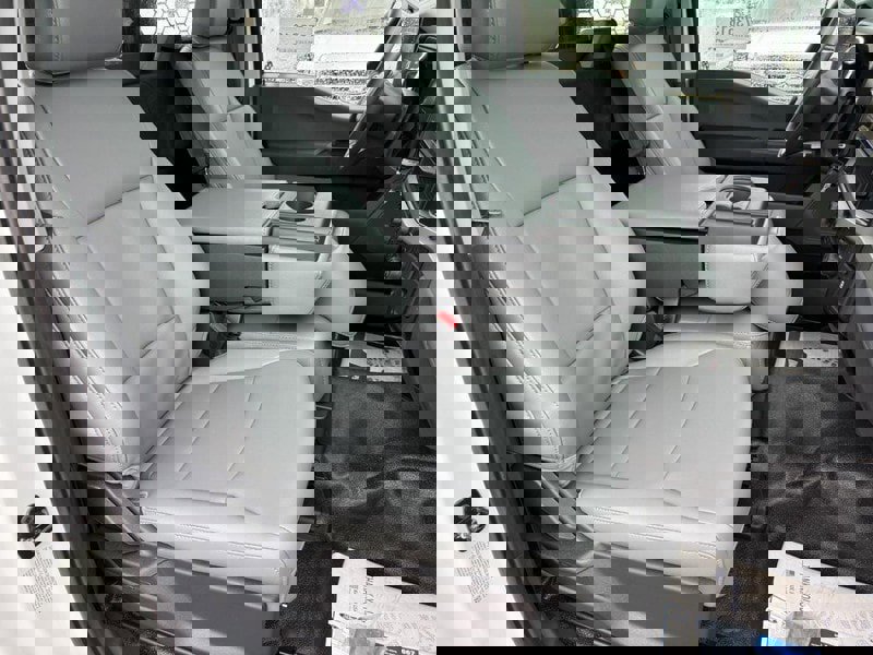 New 2025 Ford F450 XL w/ XL Chrome Package image 29