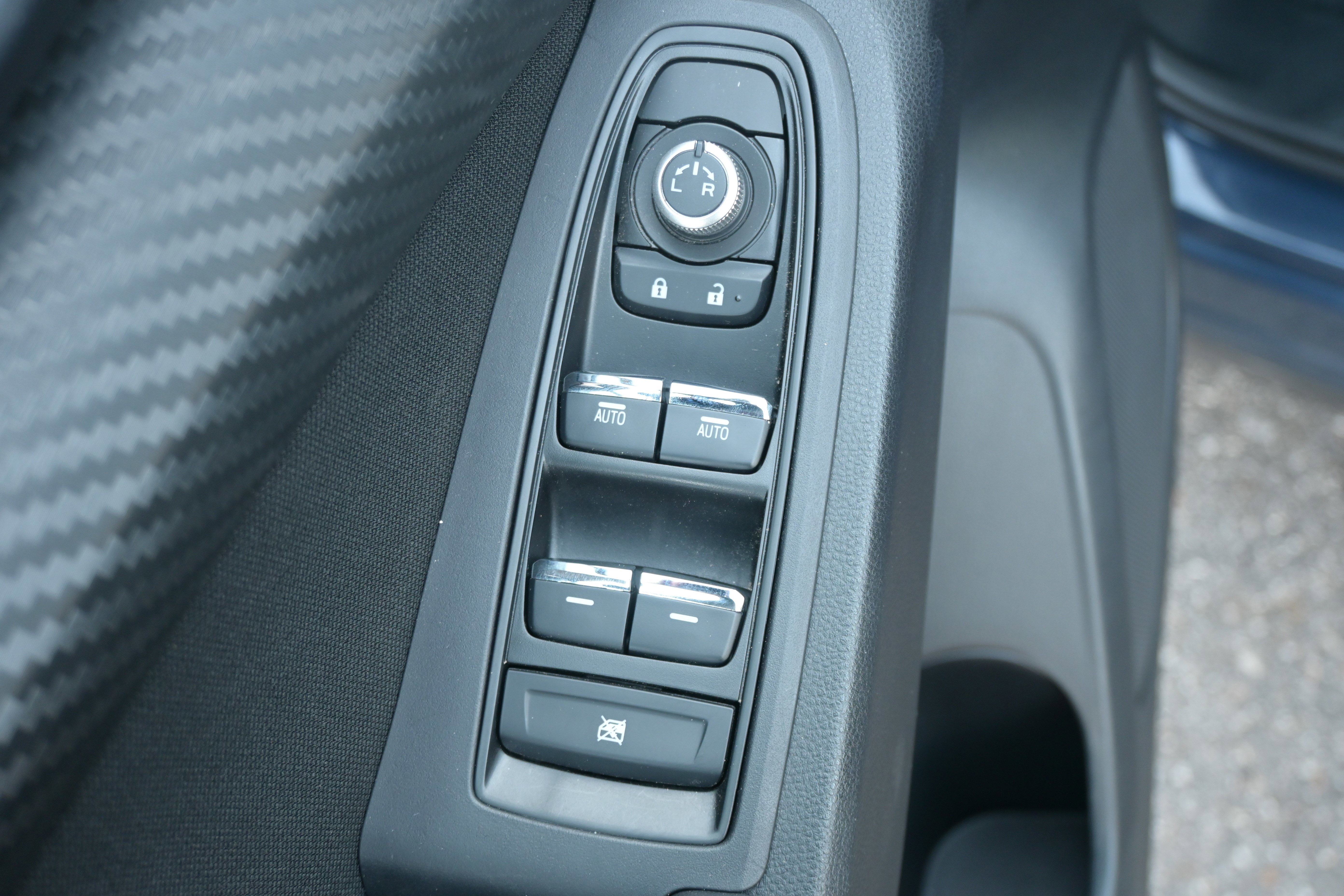 Certified 2024 Subaru Ascent Premium w/ Convenience Package image 15