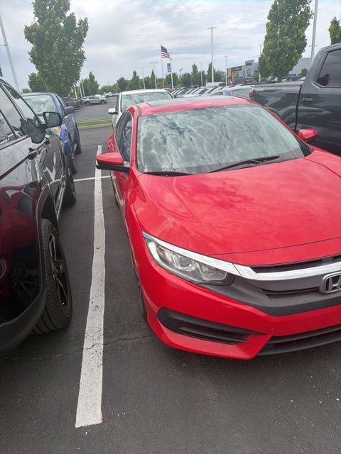 Used 2018 Honda Civic EX image 3