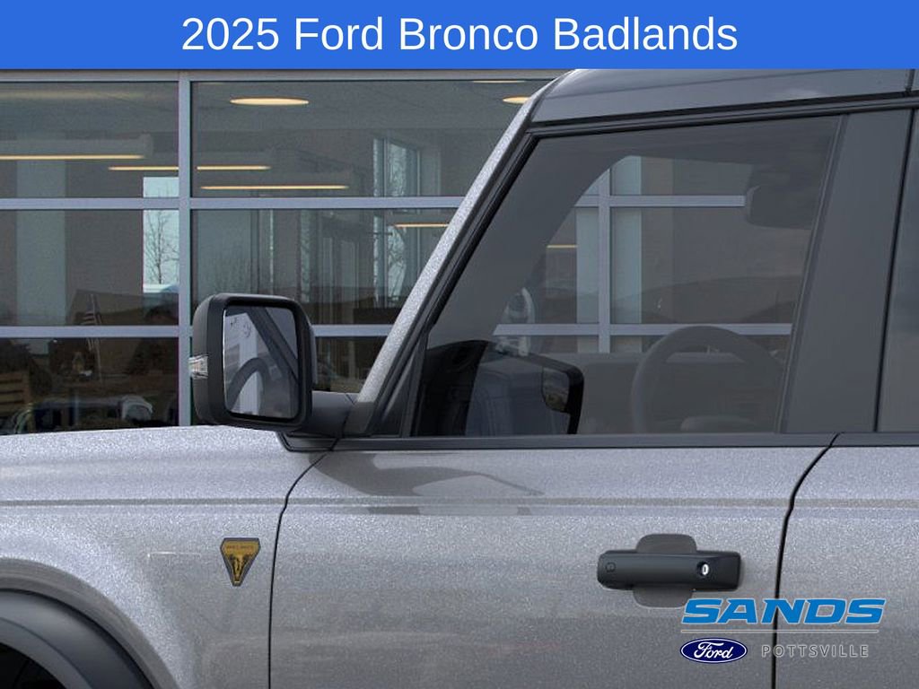 New 2025 Ford Bronco Badlands image 22