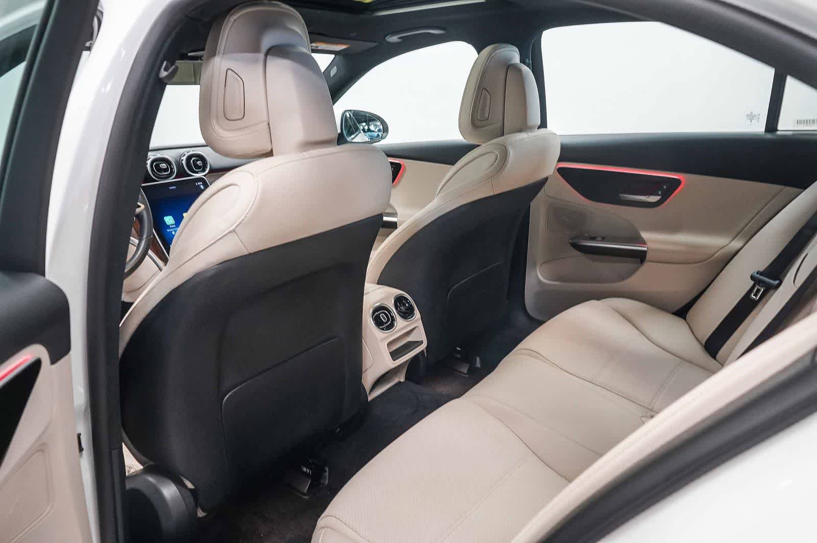 Used 2025 Mercedes-Benz C 300 4MATIC Sedan image 19