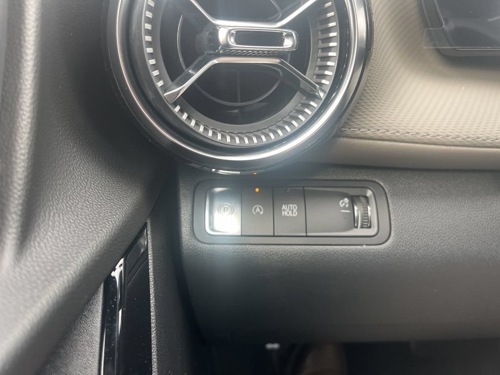 New 2026 Chevrolet Equinox LT w/ Convenience Package II FWD image 20