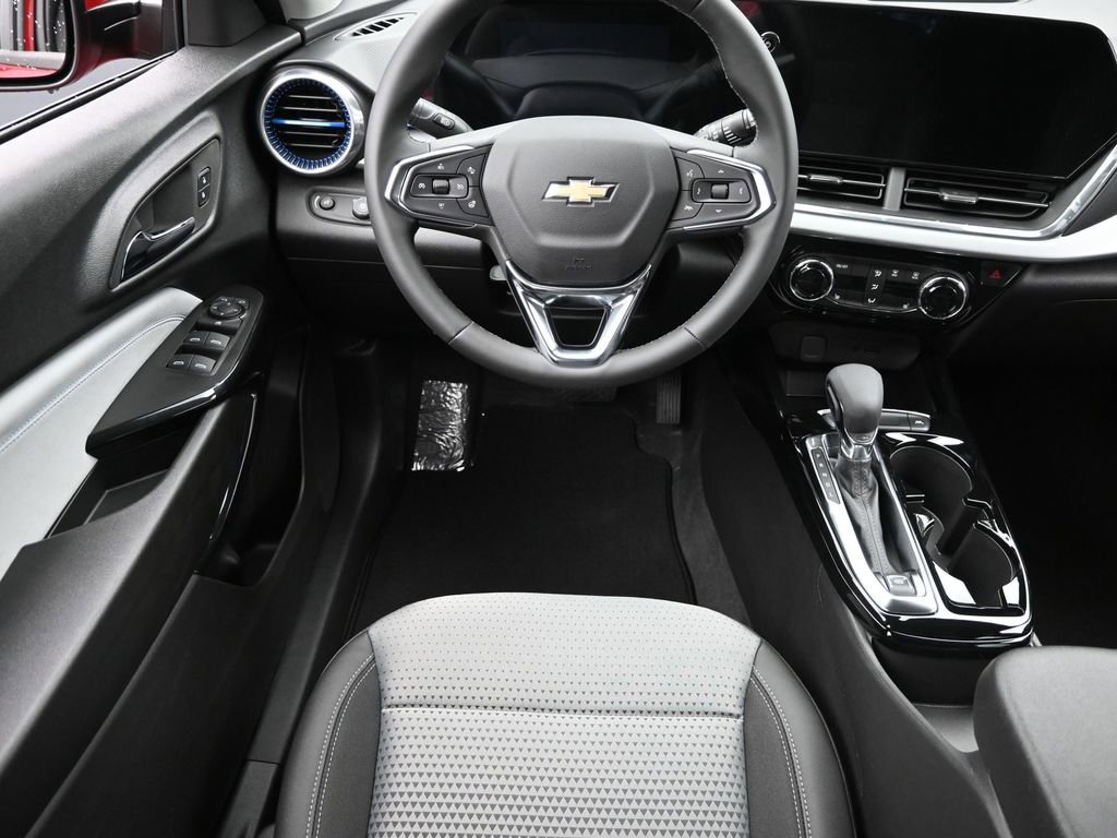 New 2026 Chevrolet Trax LT w/ Driver Confidence Package image 11