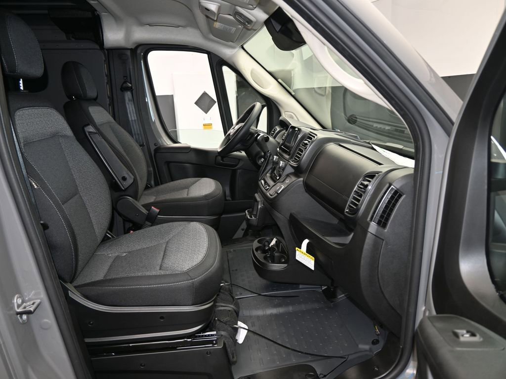 Used 2025 RAM ProMaster 1500 FWD image 32
