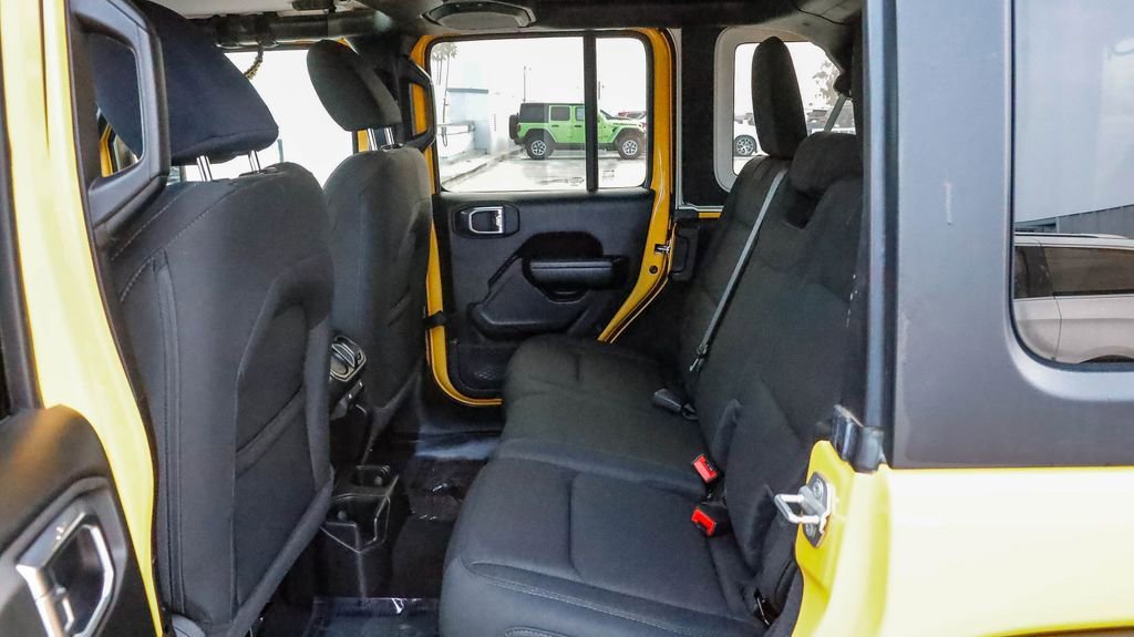 Used 2021 Jeep Wrangler Unlimited Sport image 22