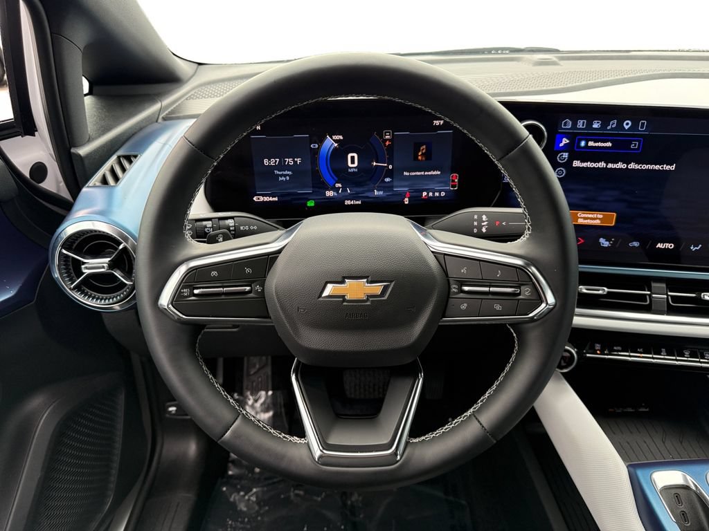 New 2026 Chevrolet Equinox EV LT AWD/4WD image 12