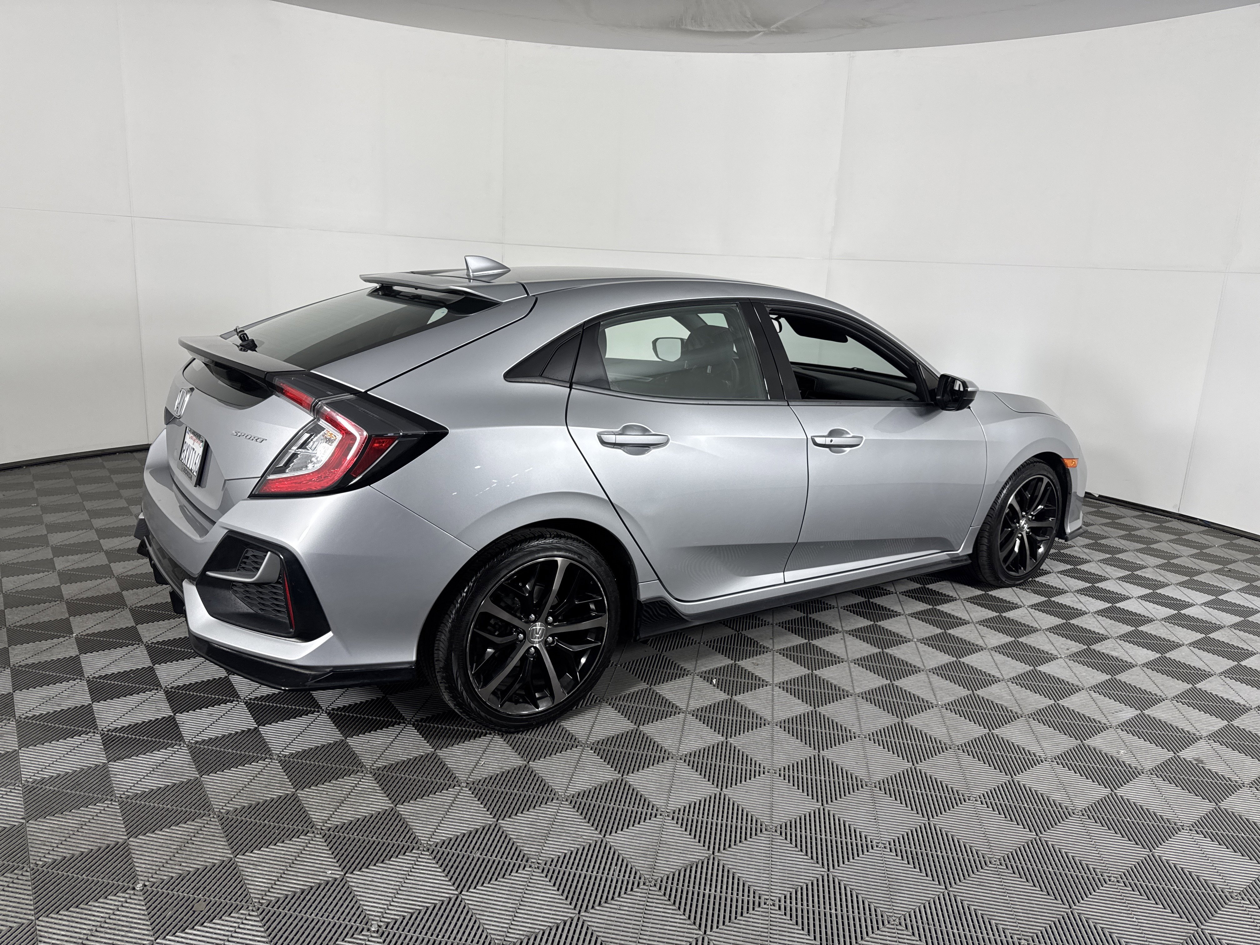 Used 2021 Honda Civic Sport image 4