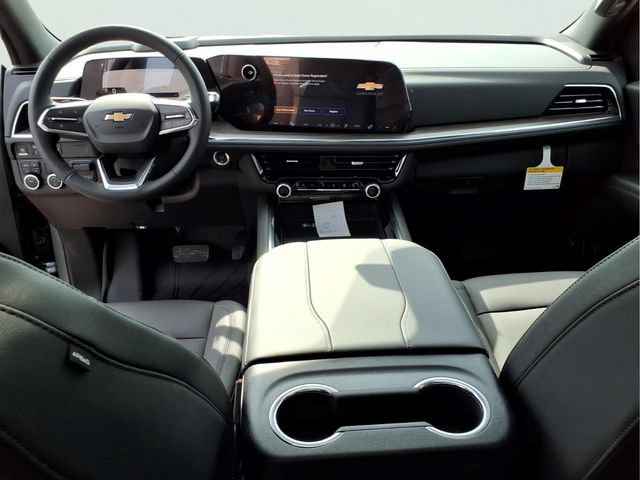New 2026 Chevrolet Suburban LT w/ Comfort Package AWD/4WD image 12