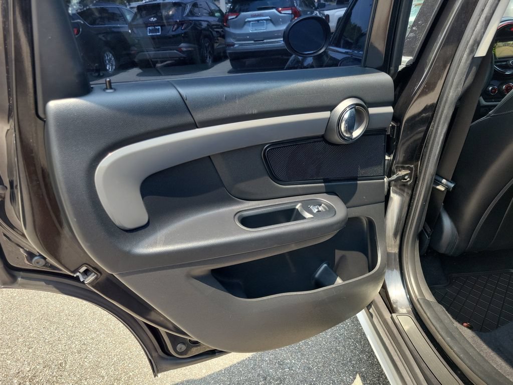 Used 2018 MINI Cooper Countryman S FWD image 11