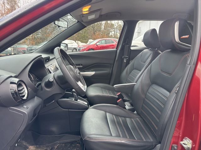 Used 2019 Nissan Kicks SR w/ SR Premium Package image 7