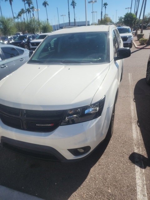 Used 2019 Dodge Journey SE w/ Connectivity Group