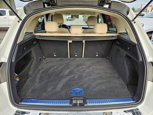 Used 2022 Mercedes-Benz GLC 300 4MATIC image 11