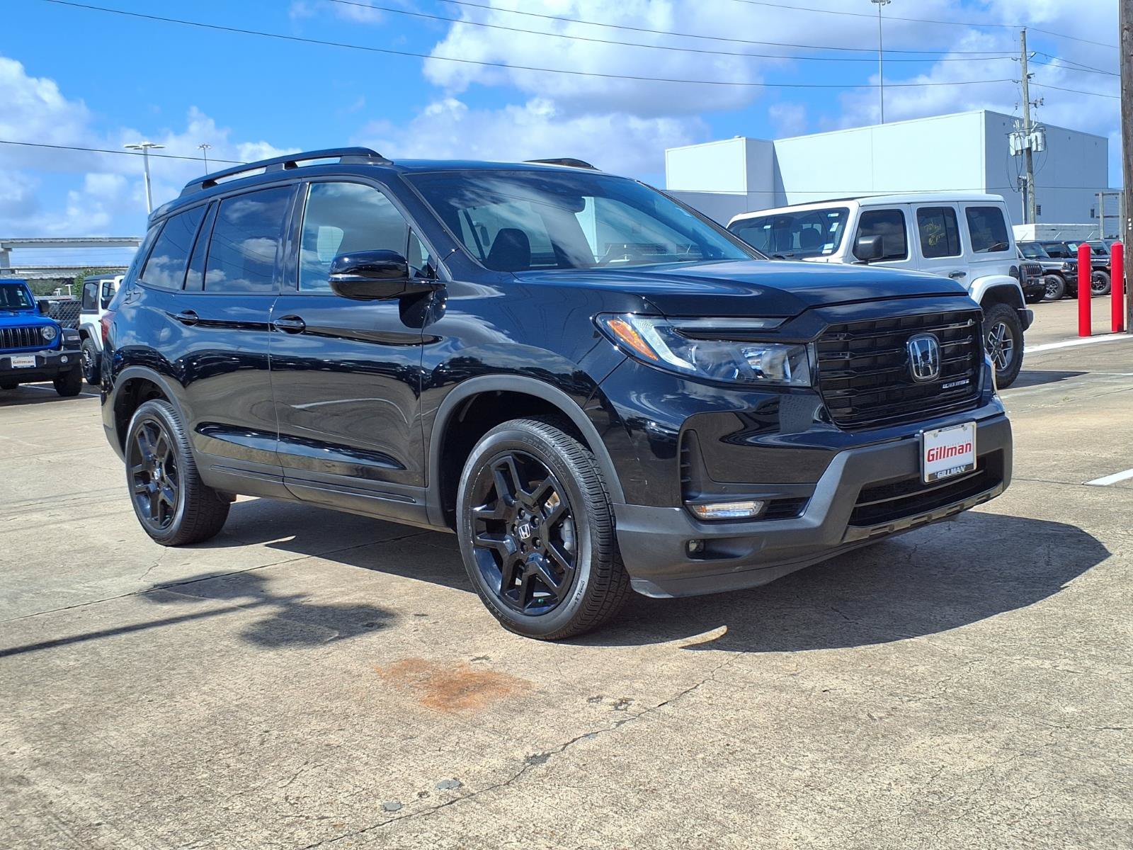 Used 2025 Honda Passport Black Edition image 1